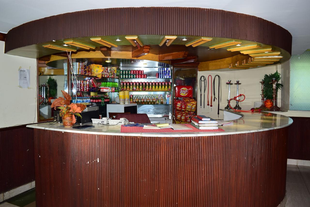 Hotel Move-N-Pick Murree Exterior photo